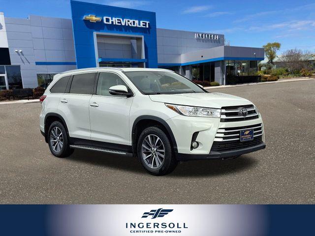 2019 Toyota Highlander Vehicle Photo in DANBURY, CT 06810-5034