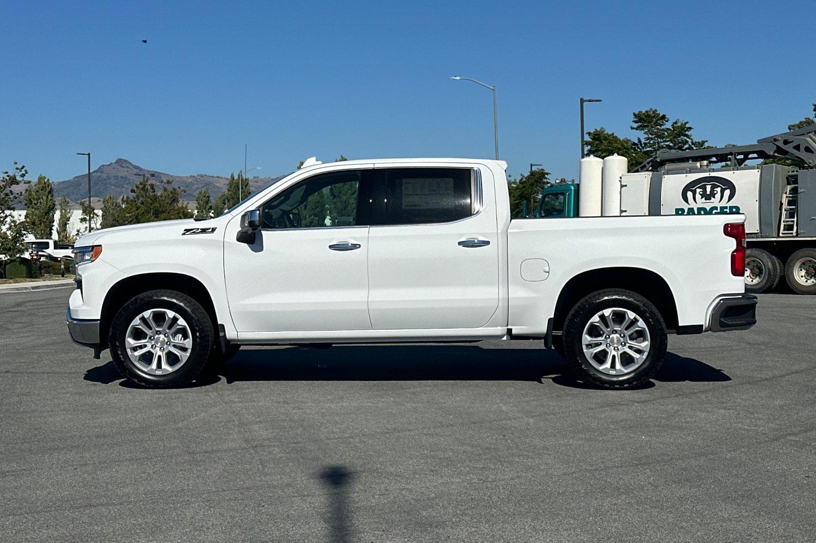 2026 Chevrolet Silverado 1500 LTZ - Photo 7