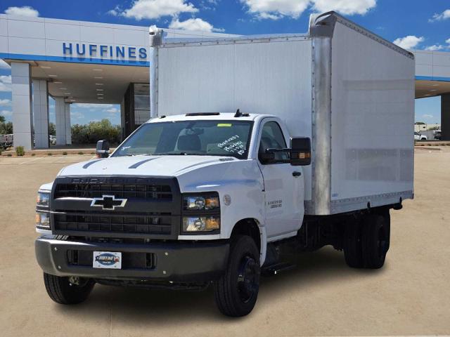 2023 Chevrolet Silverado Chassis Cab Vehicle Photo in LEWISVILLE, TX 75067