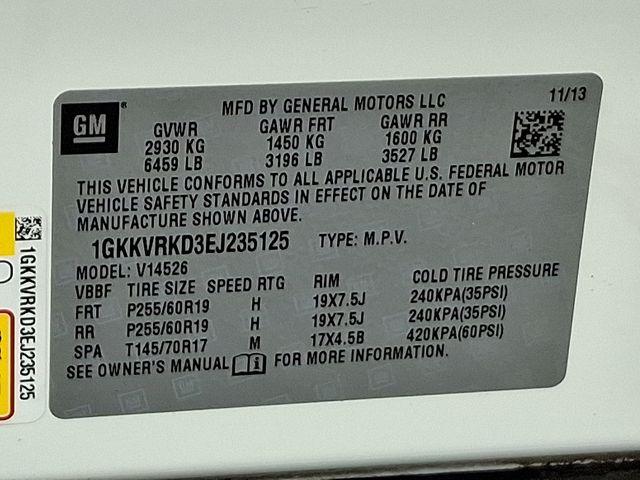 2014 GMC Acadia Vehicle Photo in DANBURY, CT 06810-5034