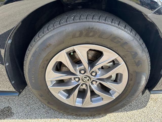 2023 Toyota Sienna Vehicle Photo in Jonesboro, AR 72404