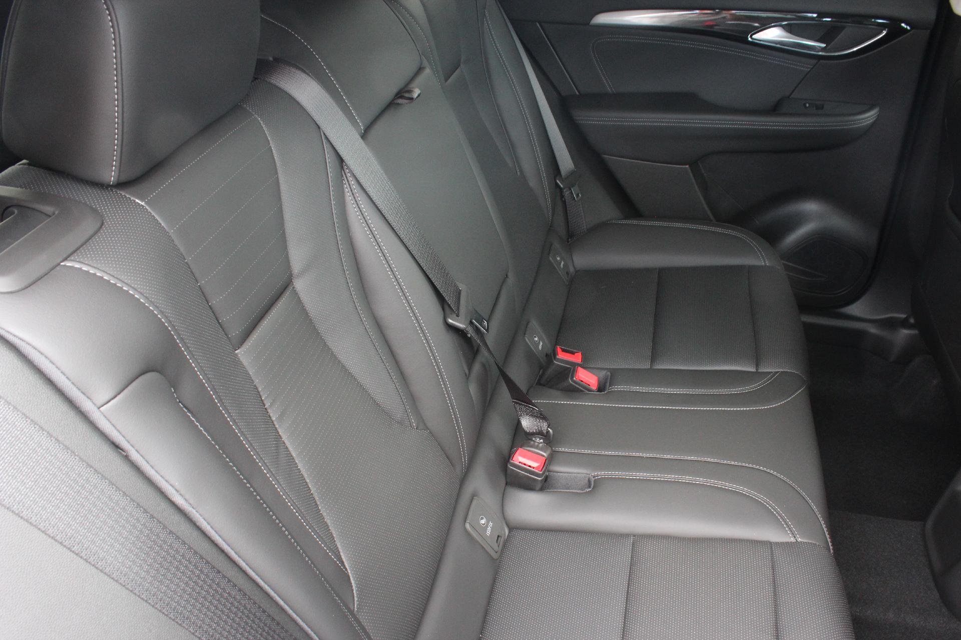 2025 Buick Envision Vehicle Photo in AURORA, CO 80012-4011
