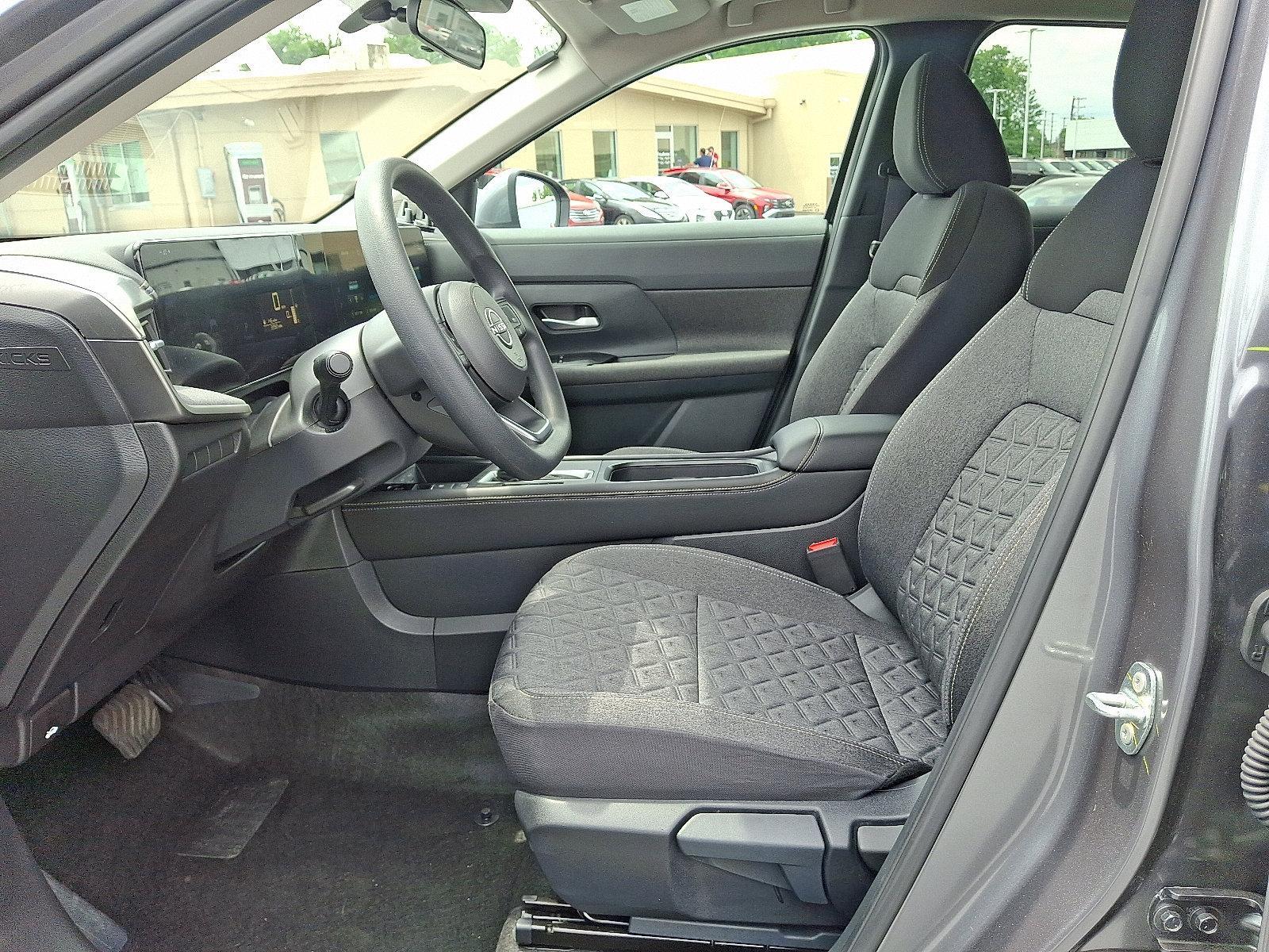 2025 Nissan Kicks Vehicle Photo in Harrisburg, PA 17111