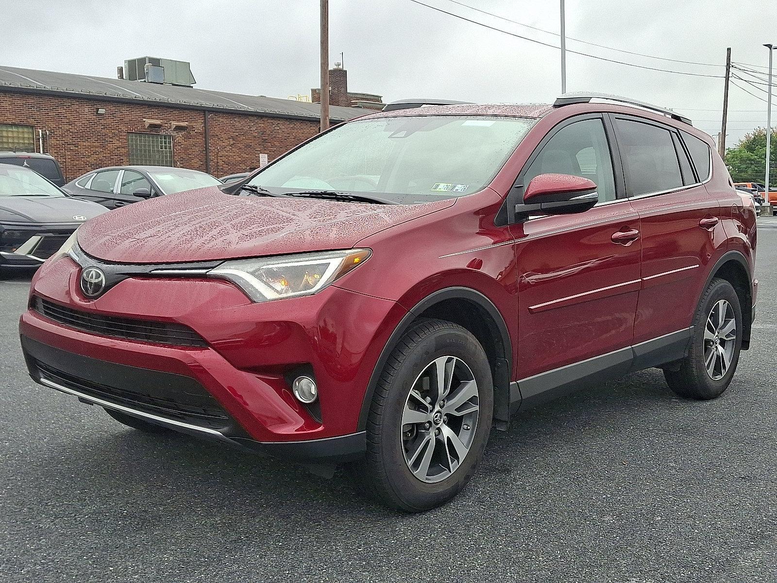 2018 Toyota RAV4 Vehicle Photo in Harrisburg, PA 17111