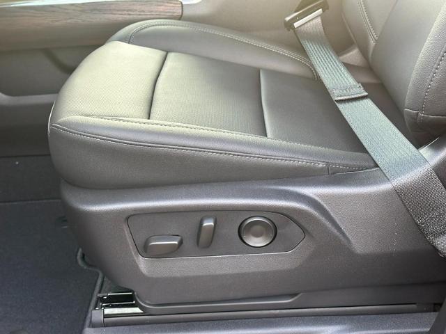 2026 GMC Sierra 1500 Vehicle Photo in COLUMBIA, MO 65203-3903