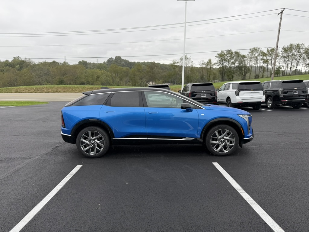 2025 Cadillac OPTIQ photo 7 of 31