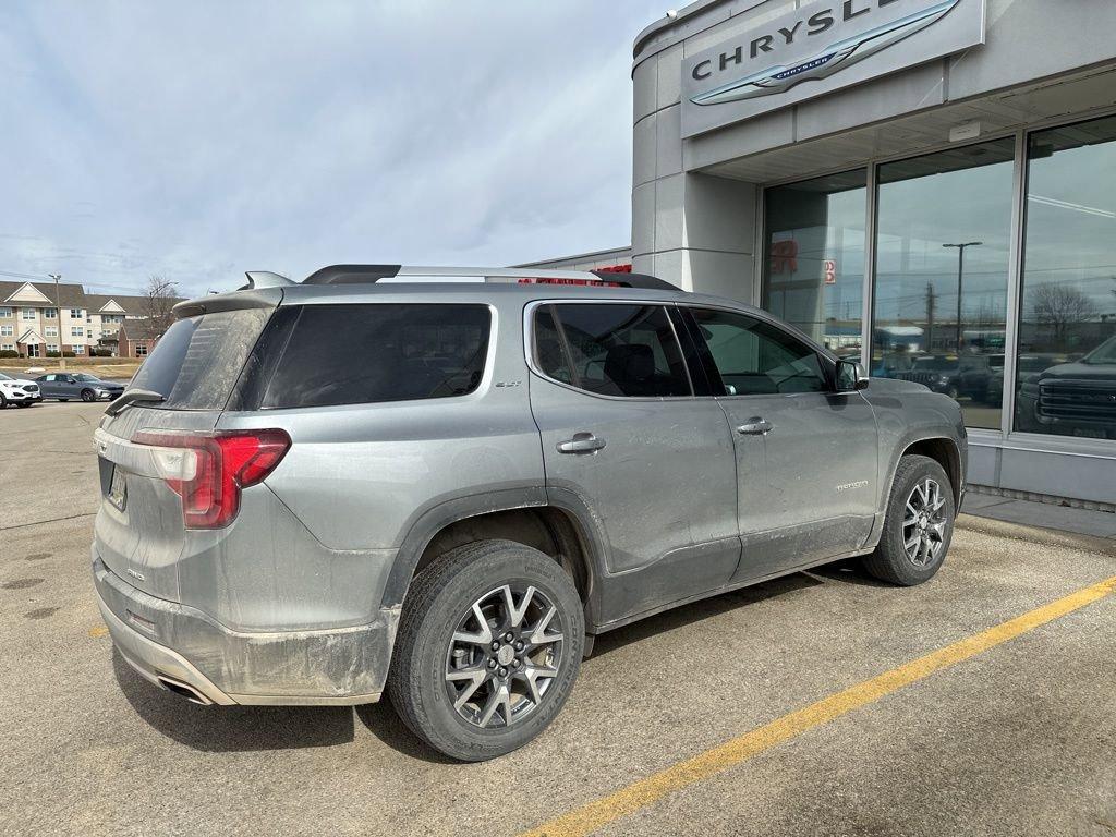 2023 GMC Acadia Vehicle Photo in Cedar Rapids, IA 52402