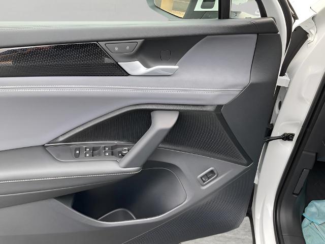 2025 Volkswagen Tiguan Vehicle Photo in Oshkosh, WI 54904