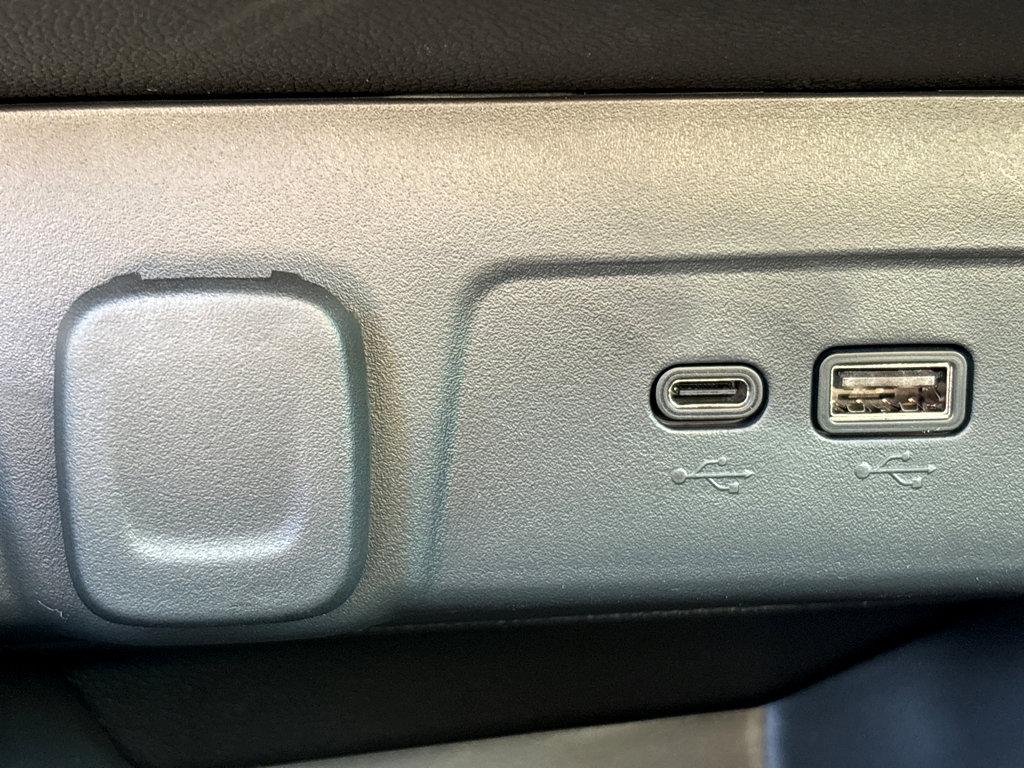 2025 Chevrolet Trax Vehicle Photo in POOLER, GA 31322-3252