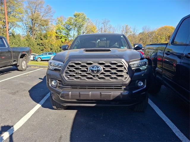 2022 Toyota Tacoma 4WD Vehicle Photo in New Bloomfield, PA 17068
