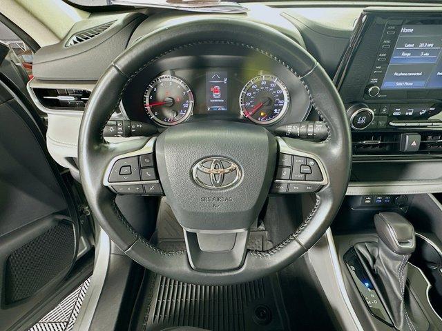 2022 Toyota Highlander Vehicle Photo in Flemington, NJ 08822