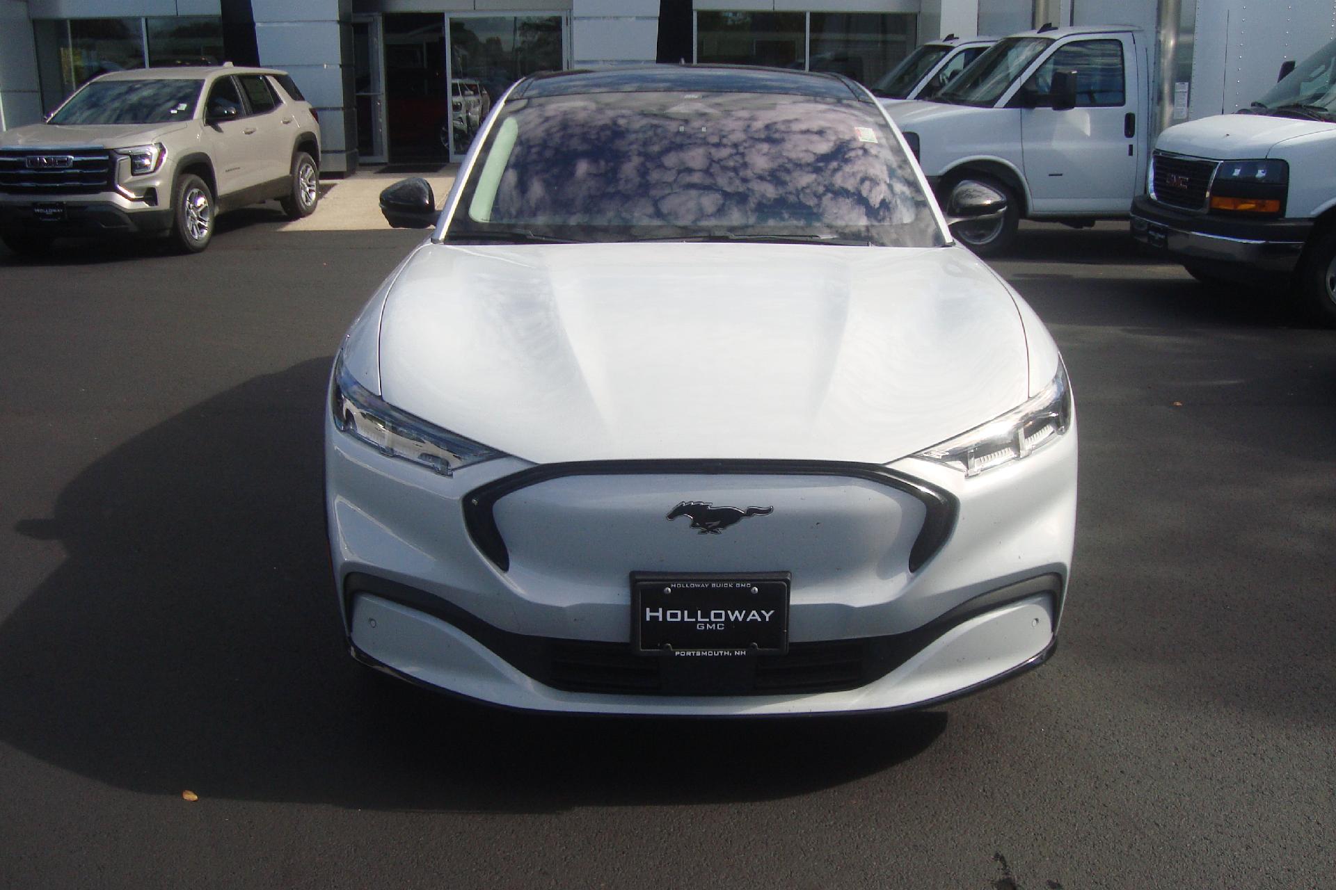 2021 Ford Mustang Mach-E Vehicle Photo in PORTSMOUTH, NH 03801-4196