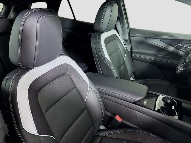 2025 Chevrolet Blazer EV Vehicle Photo in PUYALLUP, WA 98371-4149