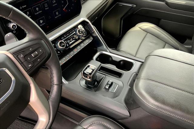 2024 GMC Sierra 1500 Vehicle Photo in TOPEKA, KS 66609-0000