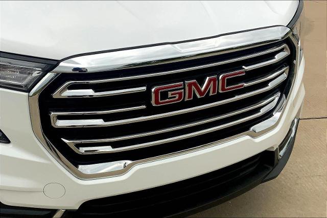 2023 GMC Terrain Vehicle Photo in TOPEKA, KS 66609-0000