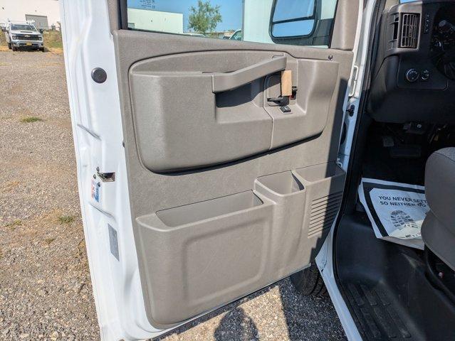 2024 Chevrolet Express Commercial Cutaway Vehicle Photo in SELMA, TX 78154-1460