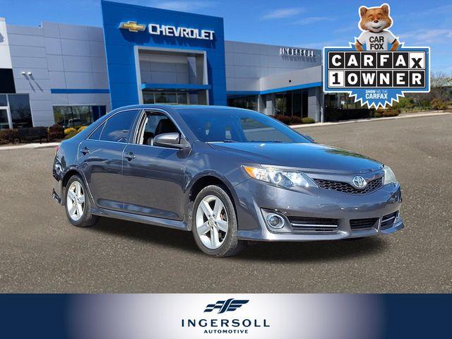 2014 Toyota Camry Vehicle Photo in DANBURY, CT 06810-5034