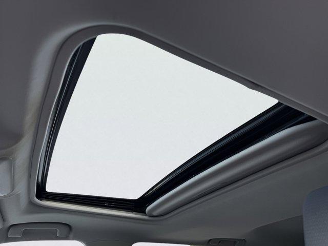2020 Toyota RAV4 Vehicle Photo in LEOMINSTER, MA 01453-2952