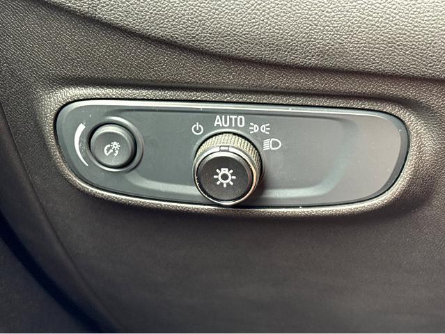 2024 Chevrolet Equinox Vehicle Photo in BEAUFORT, SC 29906-4218