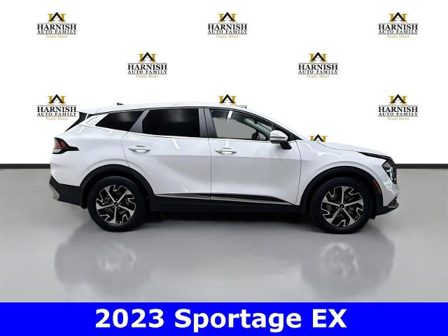 2023 Kia Sportage Vehicle Photo in EVERETT, WA 98203-5662