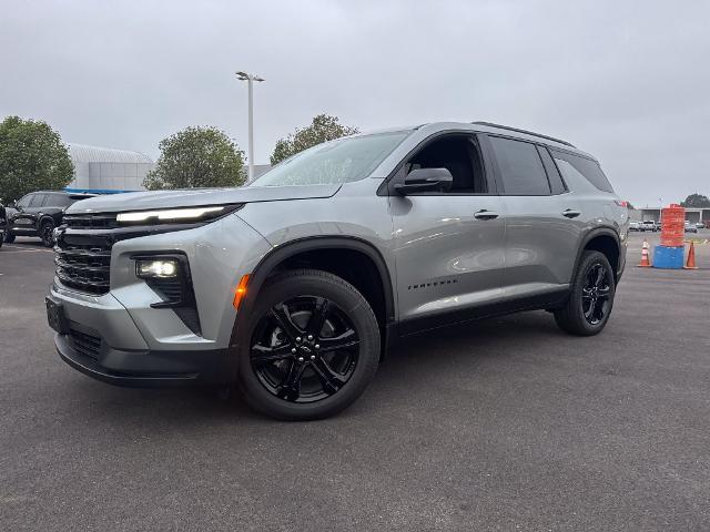 Sterling Gray Metallic 2027 Chevrolet Traverse SUV / Crossover Four-Wheel Drive Automatic