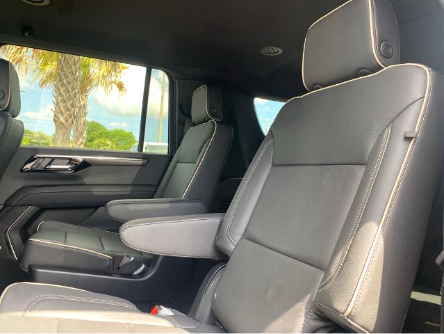 2025 Chevrolet Suburban Vehicle Photo in SAVANNAH, GA 31406-4513