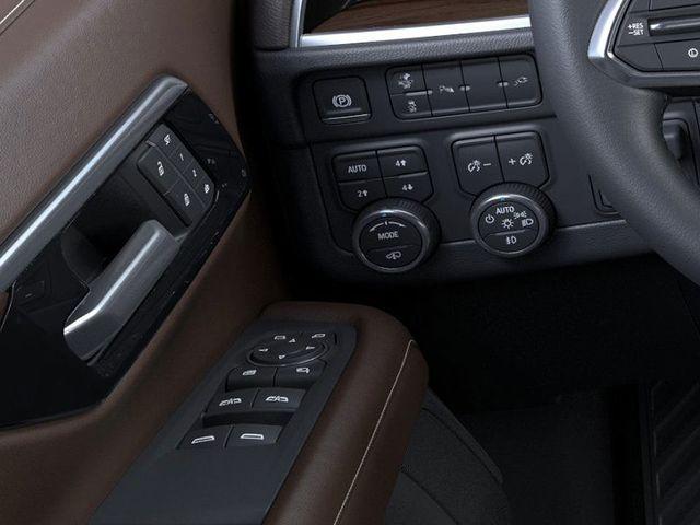 2025 Chevrolet Suburban Vehicle Photo in DANBURY, CT 06810-5034