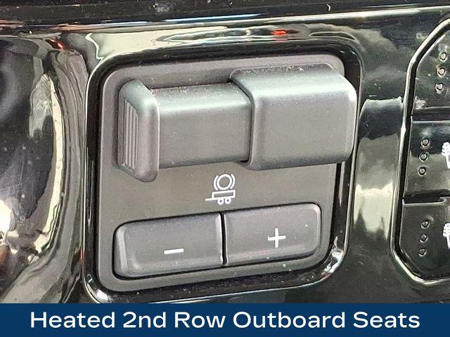 2023 GMC Sierra 1500 Vehicle Photo in DANBURY, CT 06810-5034