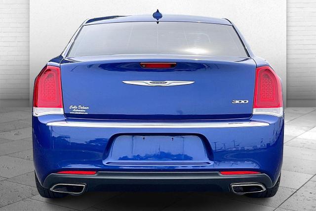2019 Chrysler 300 Vehicle Photo in INDEPENDENCE, MO 64055-1314