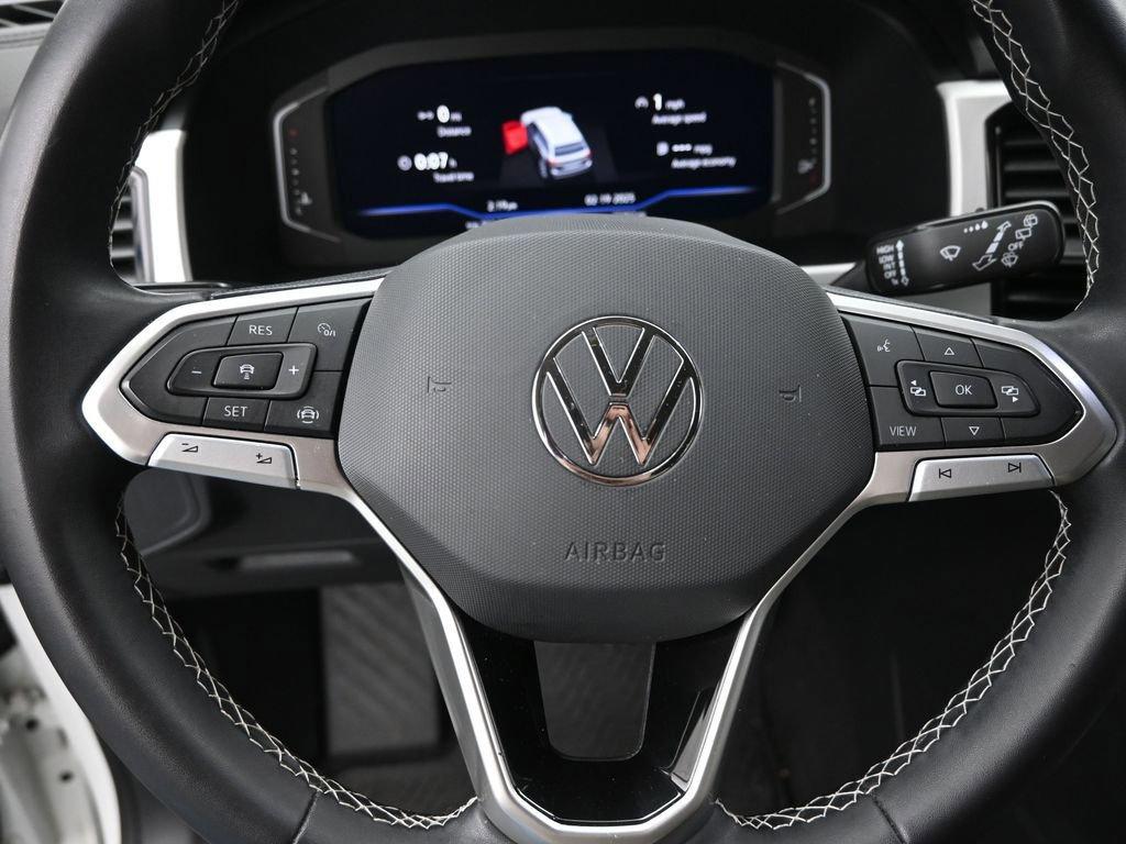 2023 Volkswagen Atlas Vehicle Photo in Cedar Rapids, IA 52402