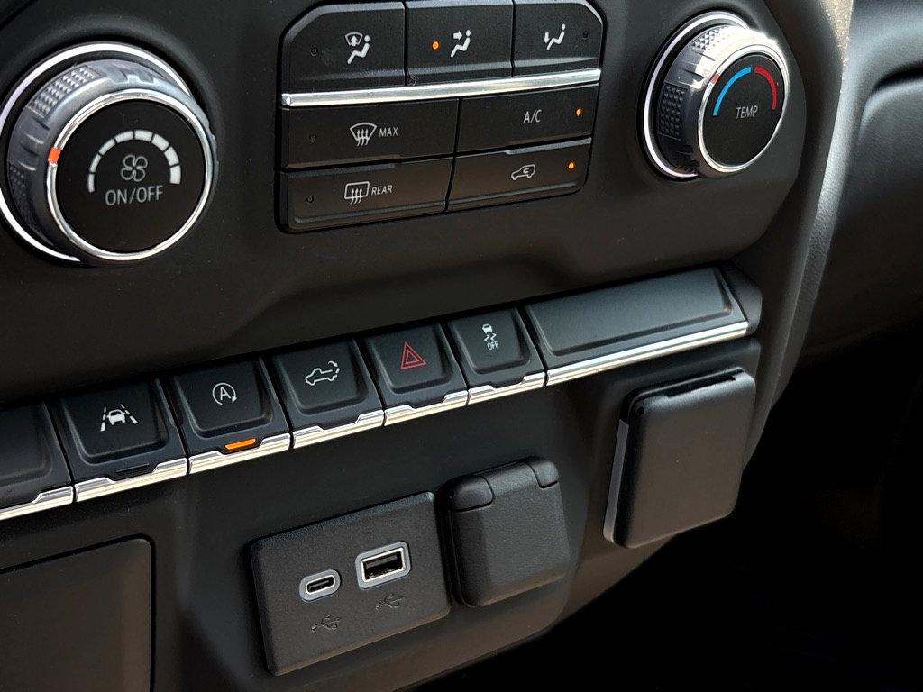 2024 Chevrolet Silverado 1500 Vehicle Photo in POOLER, GA 31322-3252