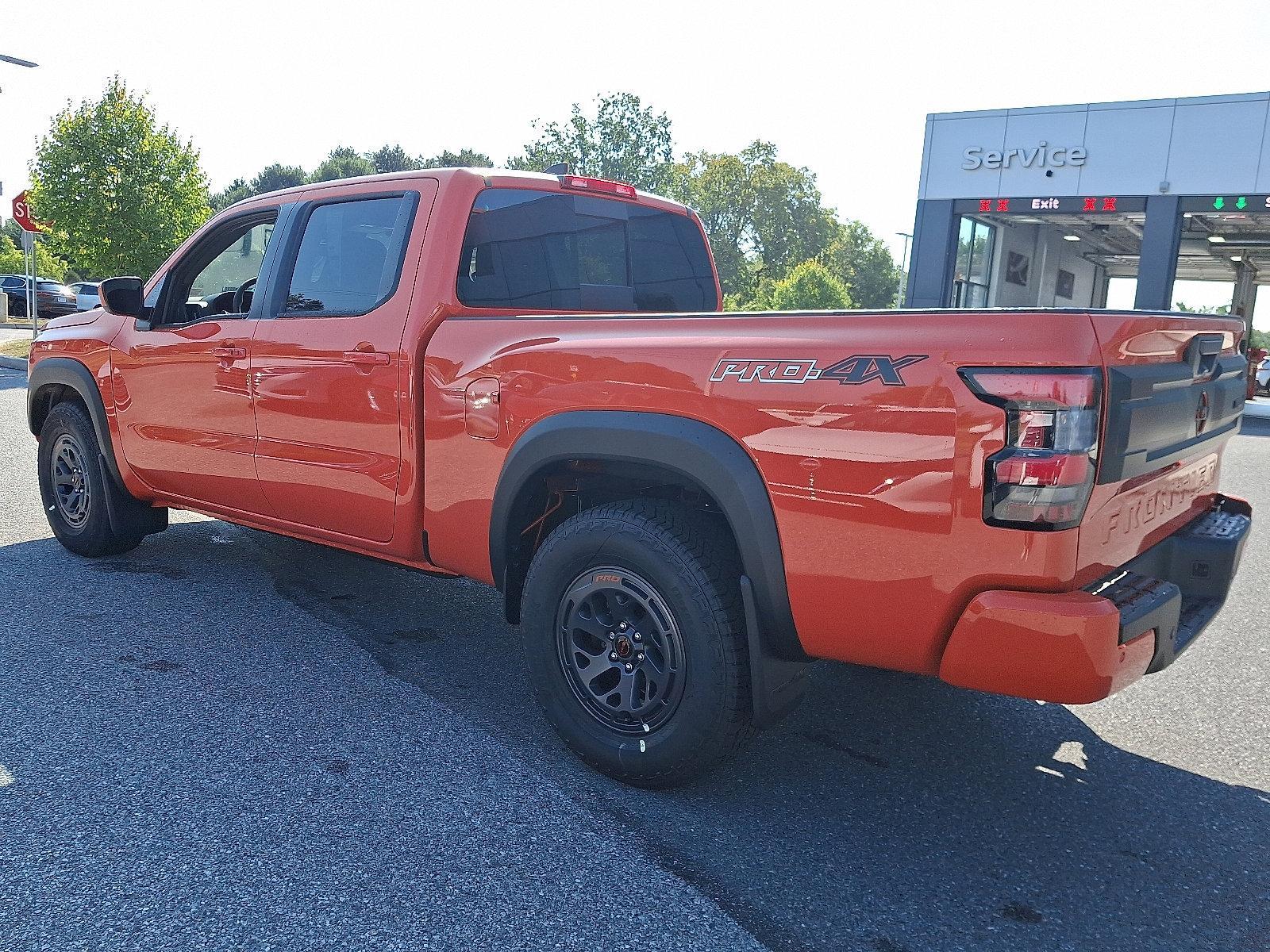 2025 Nissan Frontier Vehicle Photo in Mechanicsburg, PA 17050-2306