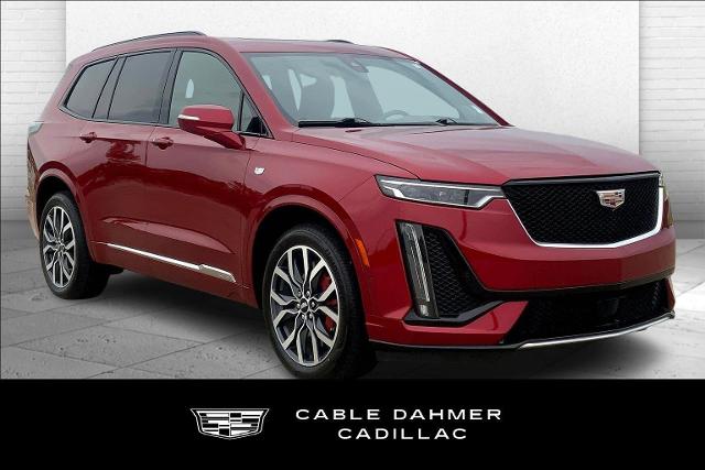 2024 Cadillac XT6 Vehicle Photo in TOPEKA, KS 66609-0000