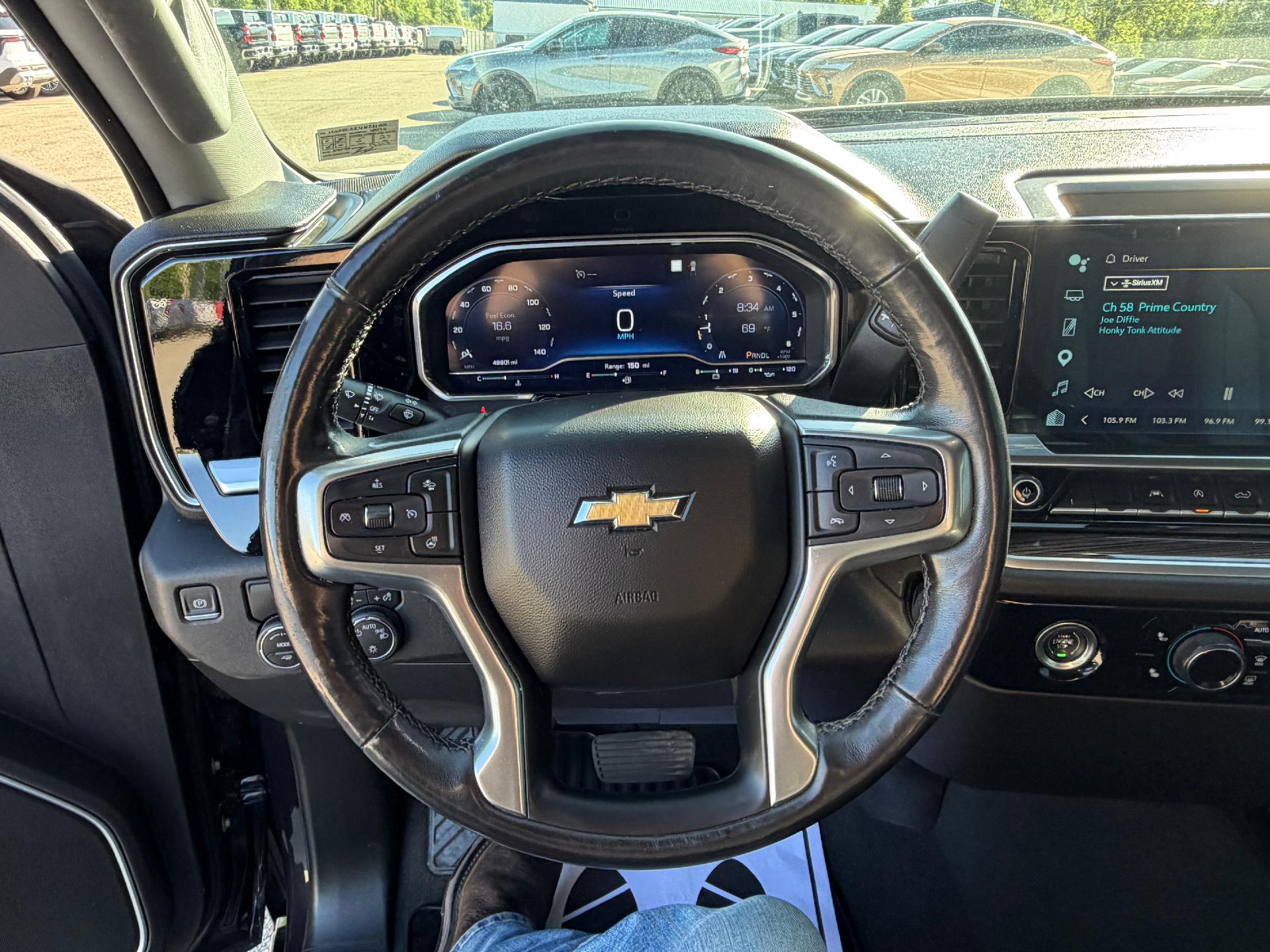 2022 Chevrolet Silverado 1500 photo 19 of 33