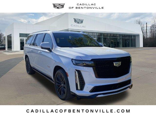  2023 Cadillac Escalade-V ESV 4WD   