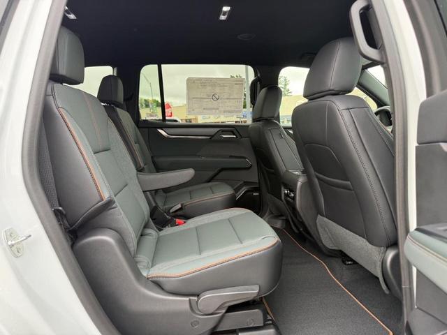 2025 GMC Acadia Vehicle Photo in COLUMBIA, MO 65203-3903