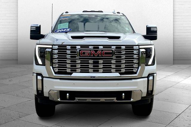 2025 GMC Sierra 2500 HD Vehicle Photo in TOPEKA, KS 66609-0000