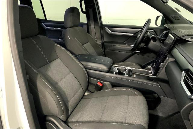 2025 GMC Acadia Vehicle Photo in KANSAS CITY, MO 64114-4545