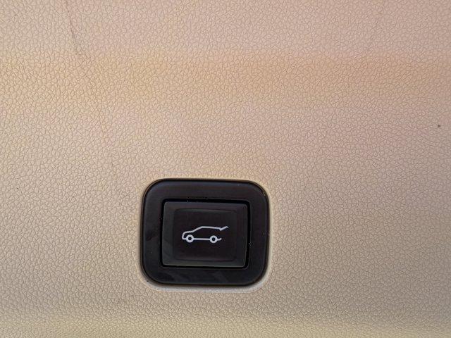 2021 Cadillac Escalade ESV Vehicle Photo in LEOMINSTER, MA 01453-2952