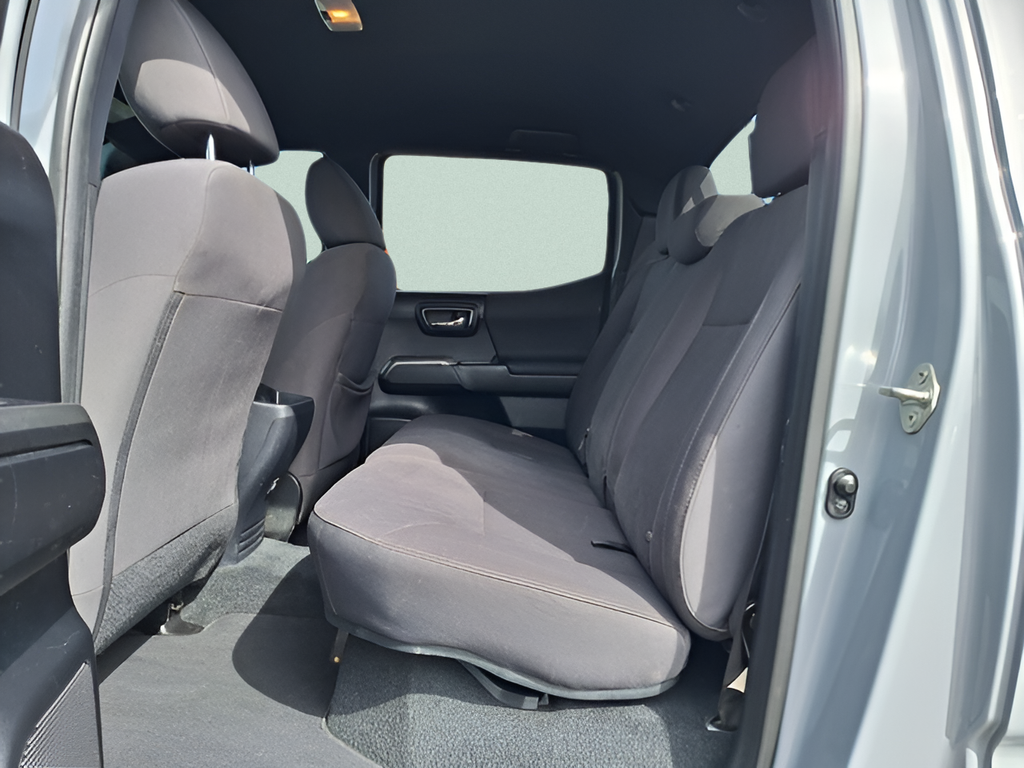 2018 Toyota Tacoma SR5 - 9