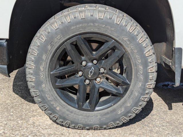 2020 Chevrolet Silverado 1500 Vehicle Photo in BRUNSWICK, GA 31525-1881