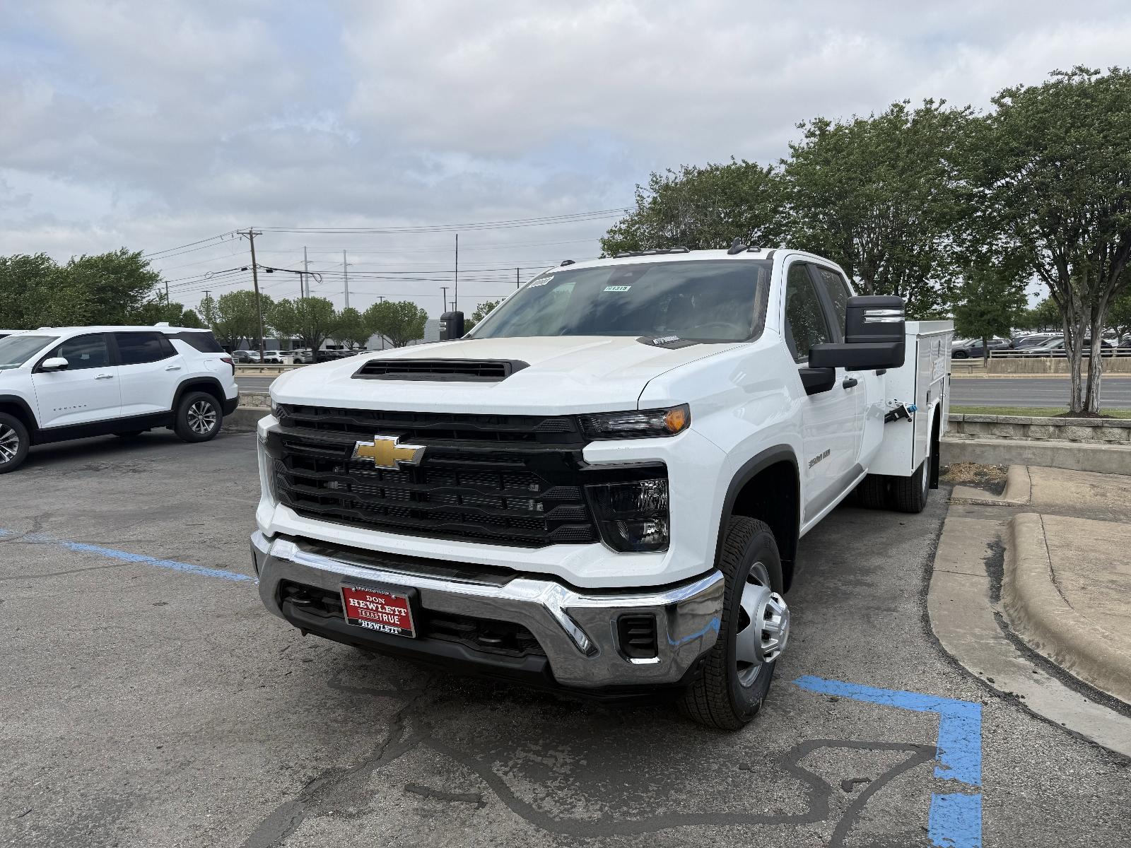 2026 Chevrolet Silverado 3500 HD Chassis Cab Vehicle Photo in GEORGETOWN, TX 78626-7508