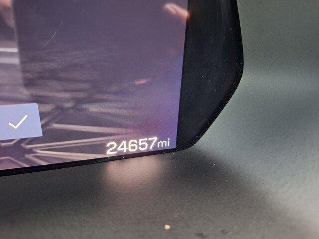 2024 GMC Canyon photo 16 of 30