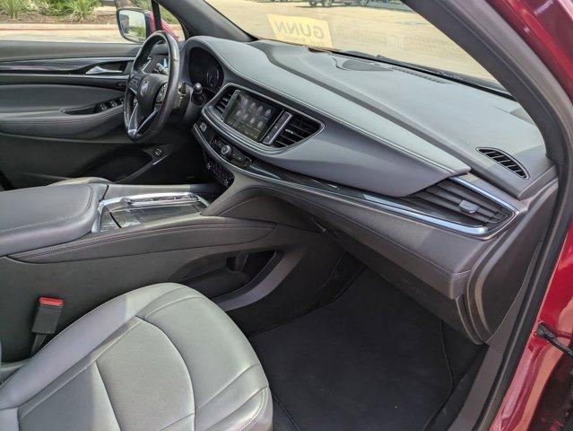 2024 Buick Enclave Vehicle Photo in SELMA, TX 78154-1459