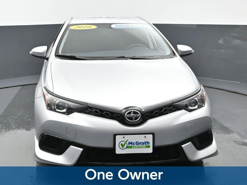 2016 Scion iM Vehicle Photo in Cedar Rapids, IA 52402
