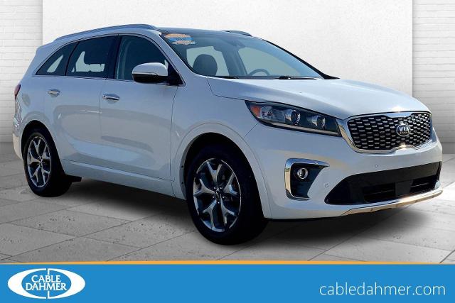 2019 Kia Sorento Vehicle Photo in TOPEKA, KS 66609-0000