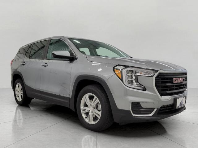 2024 GMC Terrain Vehicle Photo in NEENAH, WI 54956-2243