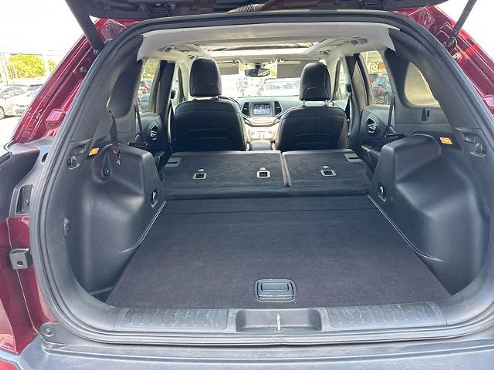 2019 Jeep Cherokee Vehicle Photo in Harrisburg, PA 17111