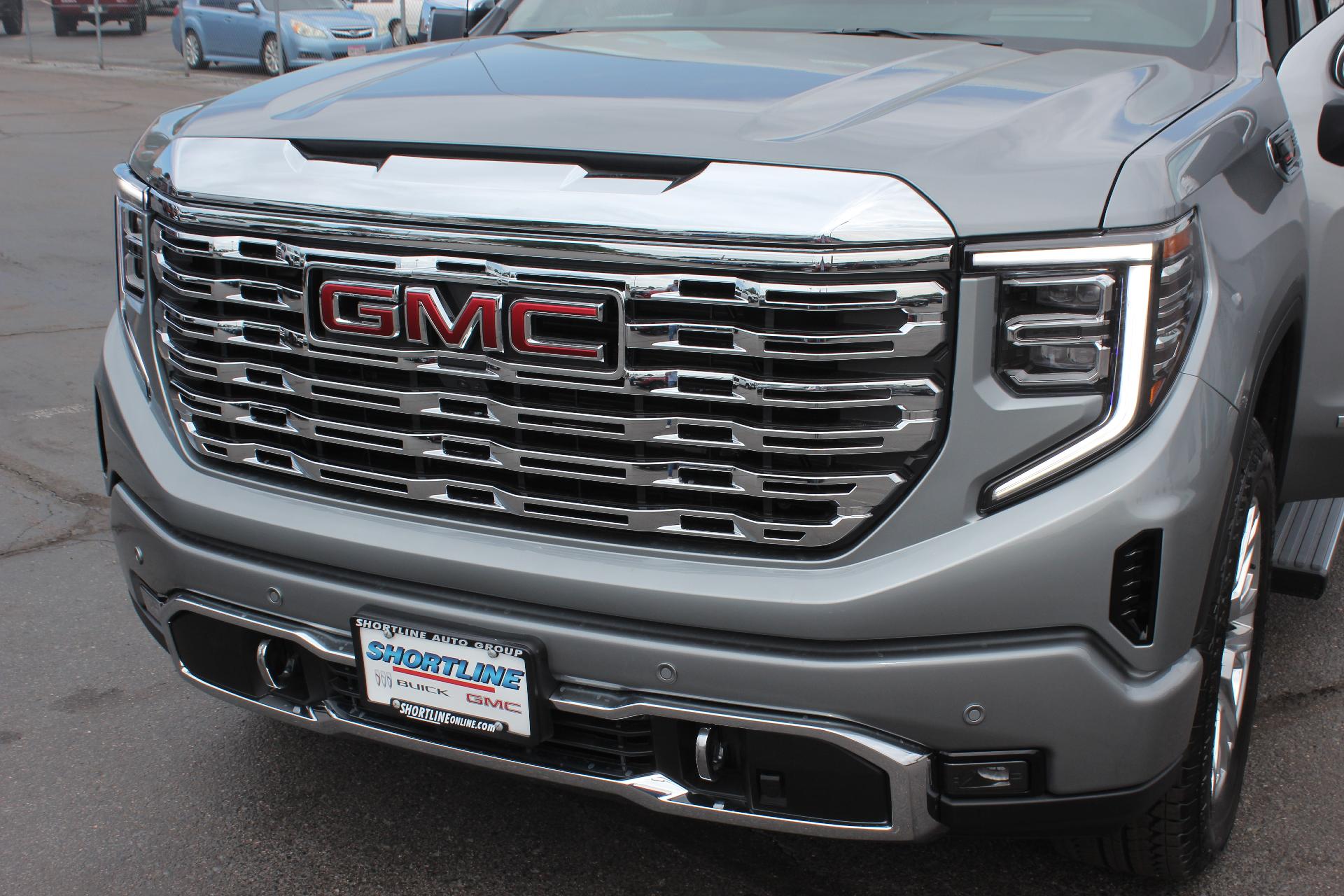 2025 GMC Sierra 1500 Vehicle Photo in AURORA, CO 80012-4011
