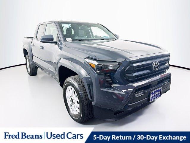 2025 Toyota Tacoma 4WD Vehicle Photo in Flemington, NJ 08822